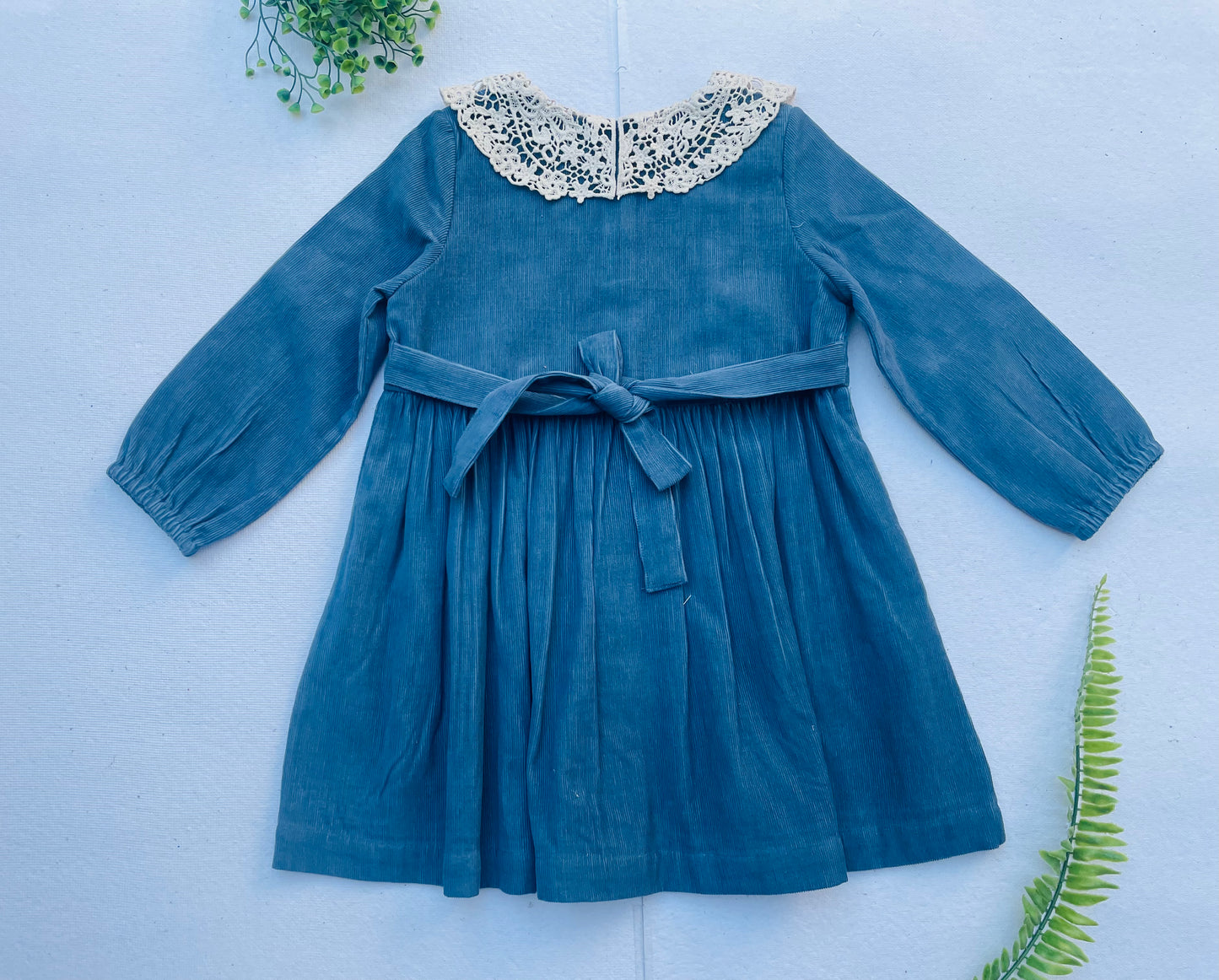 Long Sleeves Blue Corduroy Lace Collar Girl's Dress